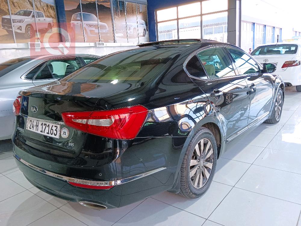 Kia Cadenza